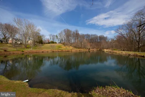 $1,295,000 | 1112 Fallsmead Way, Potomac, MD 20854