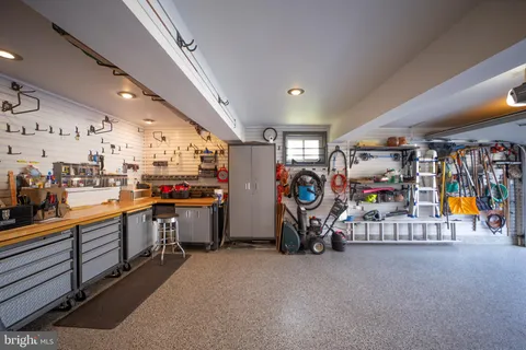 $1,295,000 | 1112 Fallsmead Way, Potomac, MD 20854