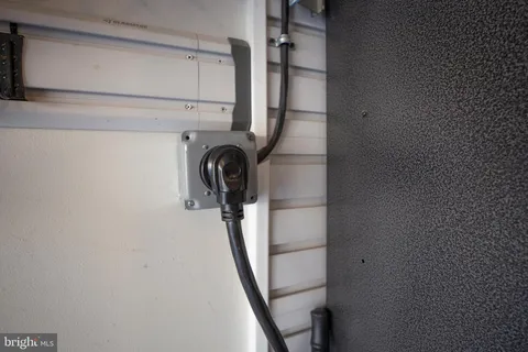 $1,295,000 | 1112 Fallsmead Way, Potomac, MD 20854