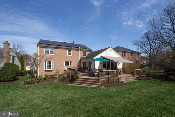 $1,295,000 | 1112 Fallsmead Way, Potomac, MD 20854