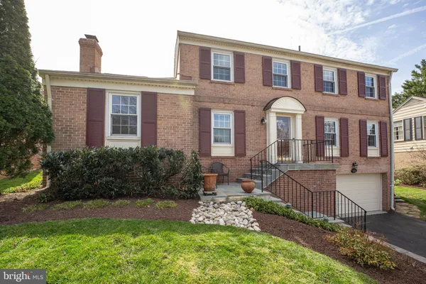 $1,295,000 | 1112 Fallsmead Way, Potomac, MD 20854
