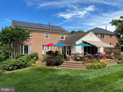 $1,295,000 | 1112 Fallsmead Way, Potomac, MD 20854