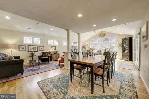 $1,295,000 | 1112 Fallsmead Way, Potomac, MD 20854