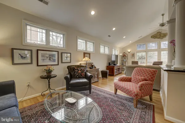 $1,295,000 | 1112 Fallsmead Way, Potomac, MD 20854