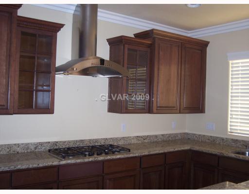 10057 Portula Valley Street Las Vegas, NV 89178 - Photo 5 of 7 Kitchen.