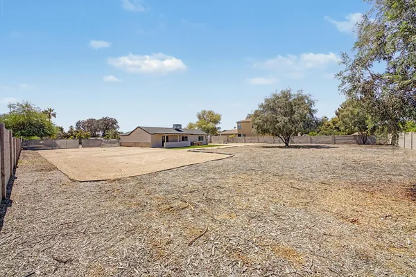 $2,750 | 7134 East Sweetwater Avenue, Scottsdale, AZ 85254