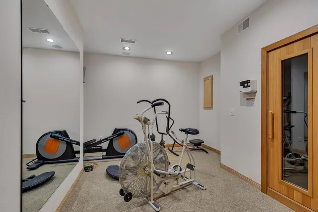 $1,100,000 | 22235 Ridgeview Drive, St. Augusta, MN 56301