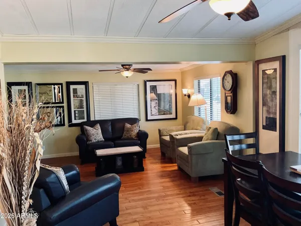 $249,900 | 3036 East Utopia Road, Unit 52, Phoenix, AZ 85050