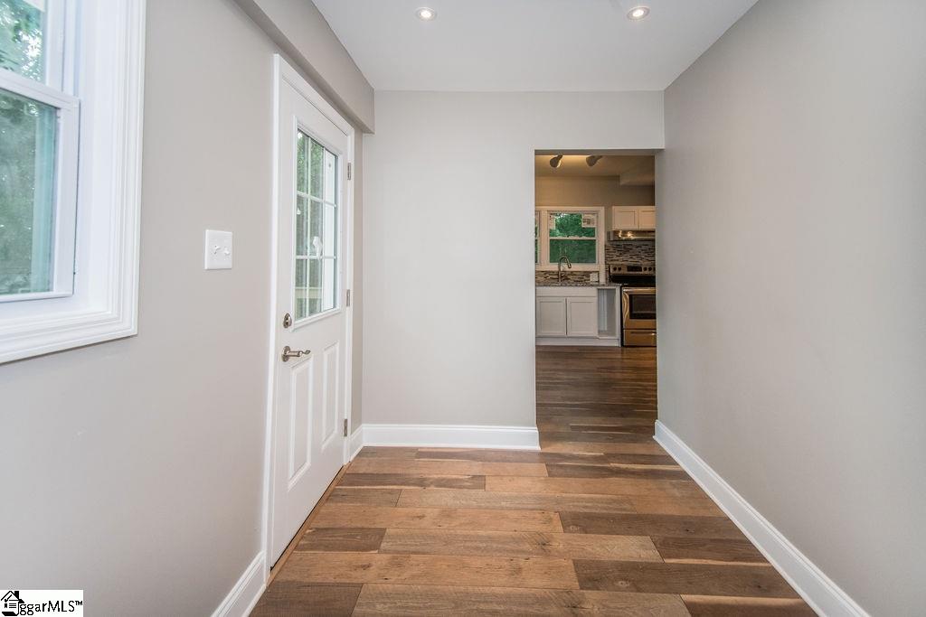 800 Perry Road Greenville, SC 29609 - Photo 14 of 34 Gallery Image 14