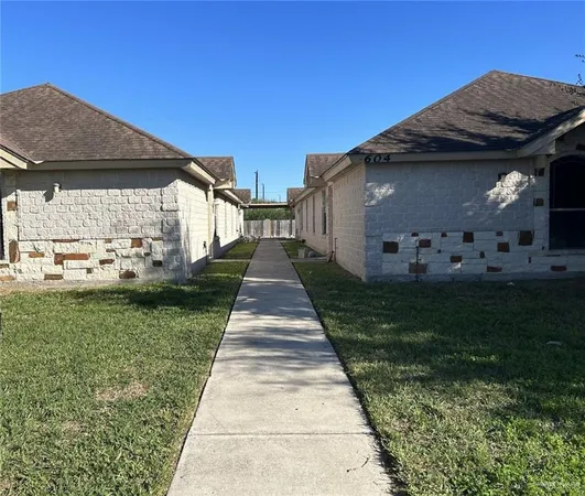 $950 | 604 Horizon Peak, Unit 1, Edinburg, TX 78539