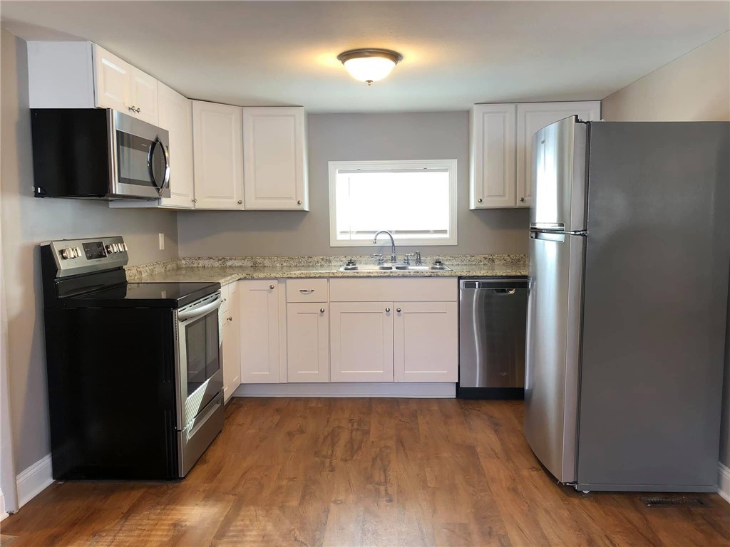 301 Hillbrook Road Camillus, NY 13219 - Photo 2 of 10 Gallery Image 2