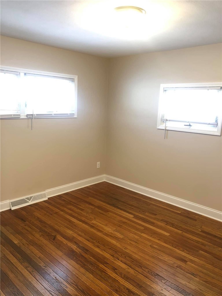 301 Hillbrook Road Camillus, NY 13219 - Photo 8 of 10 Gallery Image 8