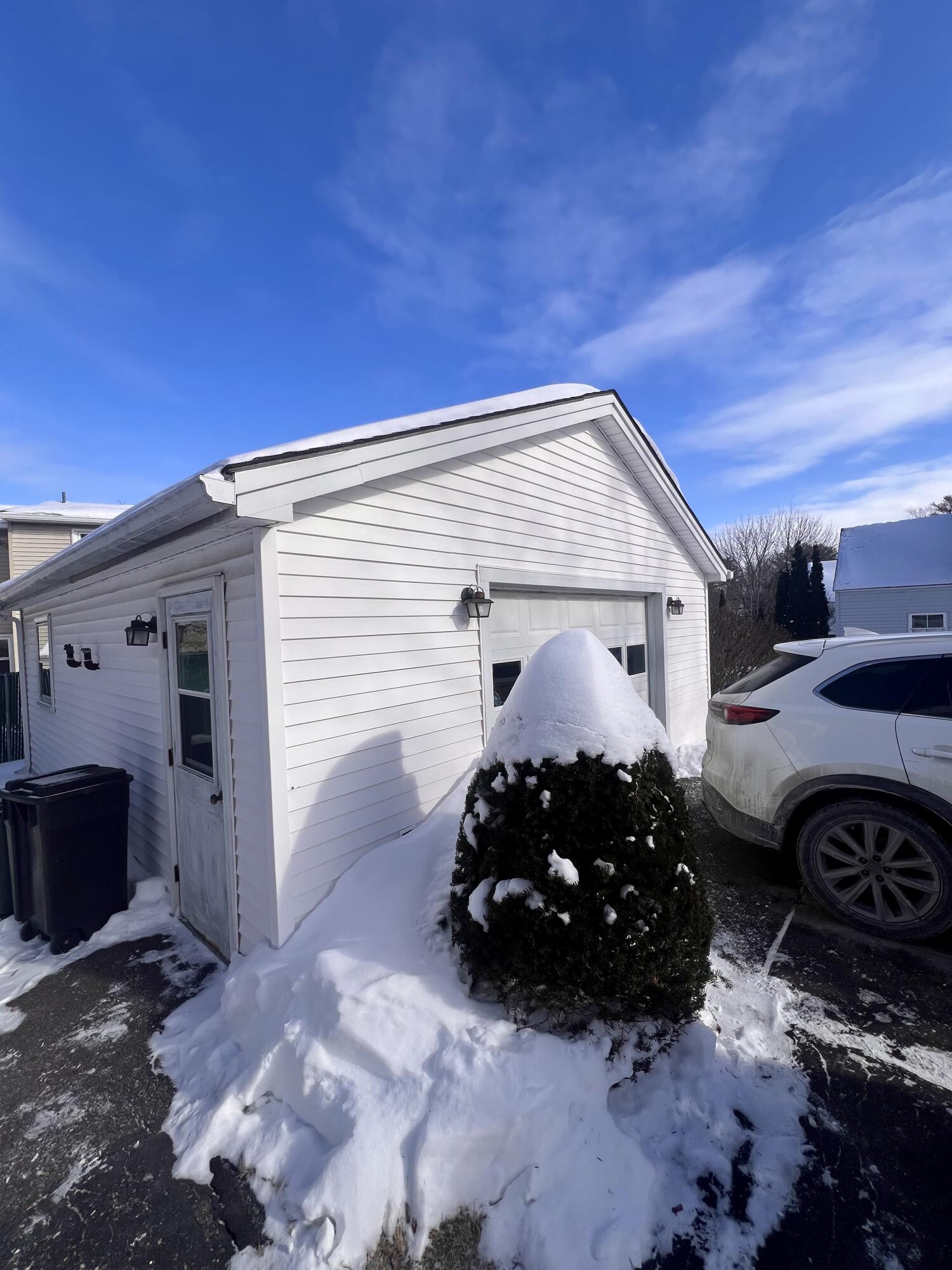 9 Hancock Street Augusta, ME 04330 - Photo 5 of 28 IMG_4611