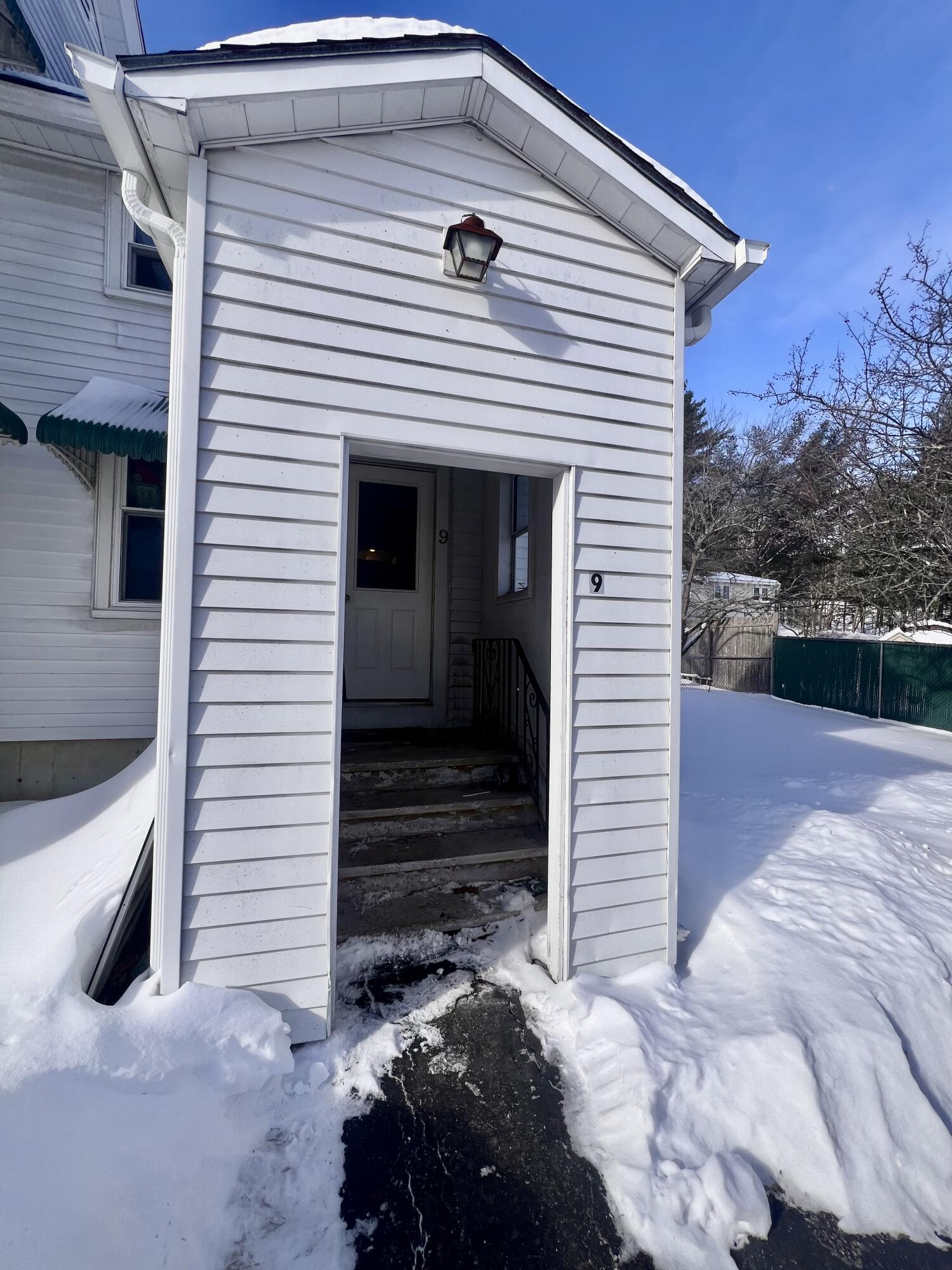 9 Hancock Street Augusta, ME 04330 - Photo 6 of 28 IMG_4610