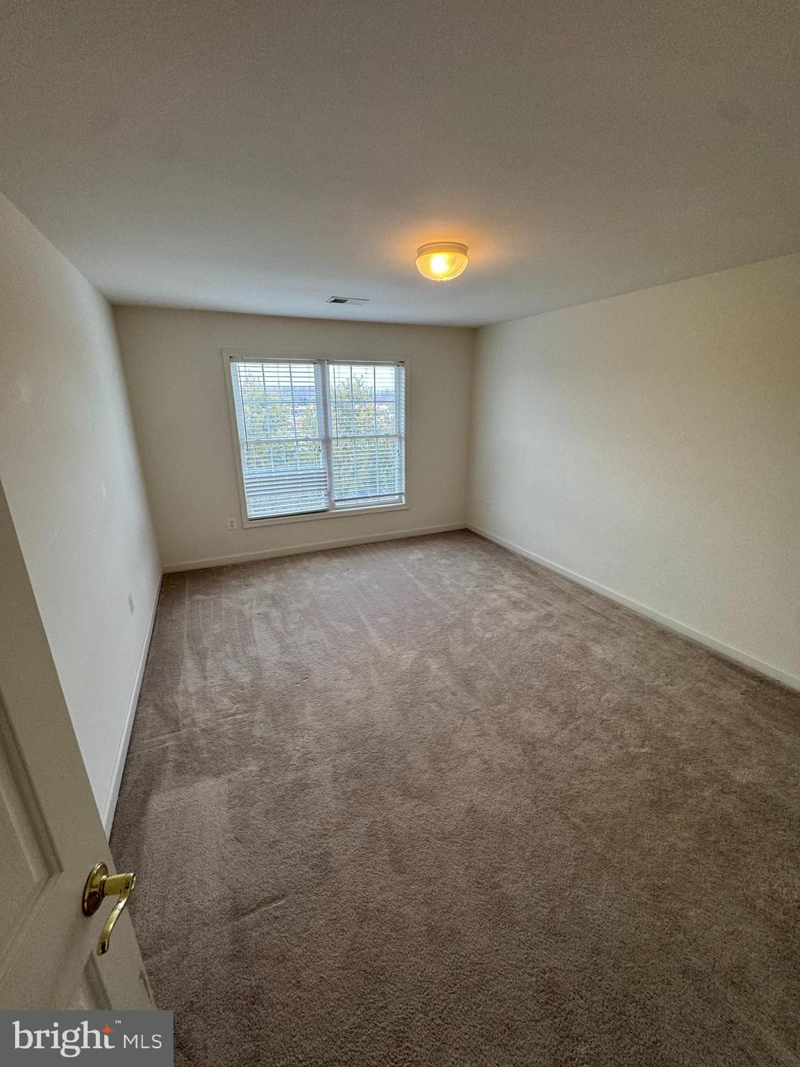 228 West Ridge Court Warrenton, VA 20186 - Photo 4 of 7