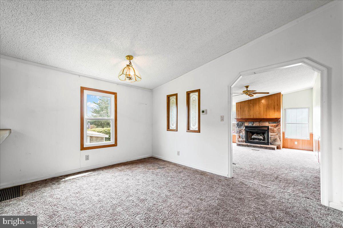 131 Cedarcroft Road Kennett Square, PA 19348 - Photo 3 of 28 Bright and inviting living space.