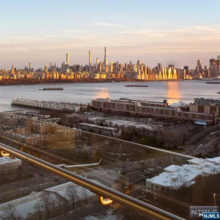 $899,000 | 320 Adolphus Avenue, Unit 803, Cliffside Park, NJ 07010