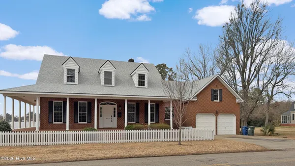 $969,000 | 404 South Granville Street, Edenton, NC 27932