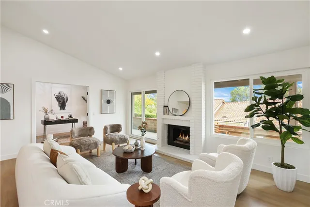 $1,099,000 | 28401 Alava, Mission Viejo, CA 92692