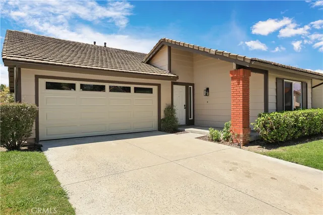 $1,099,000 | 28401 Alava, Mission Viejo, CA 92692