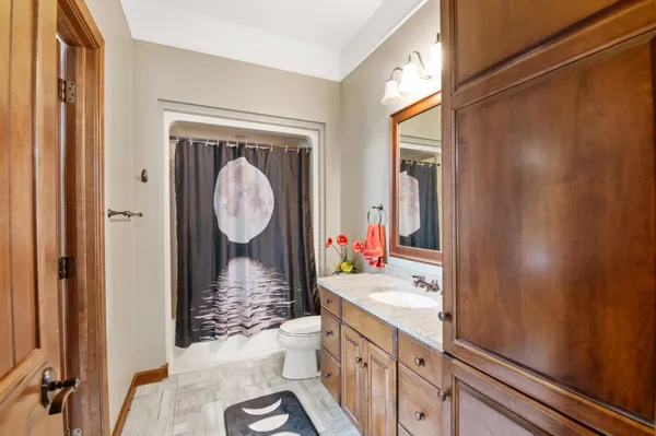 $749,000 | 581 Royal Saint Pats Drive, Wrightstown, WI 54180