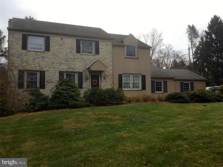 449 Davis Road Chester Springs, PA 19425 - Photo 2 of 25 Gallery Image 2