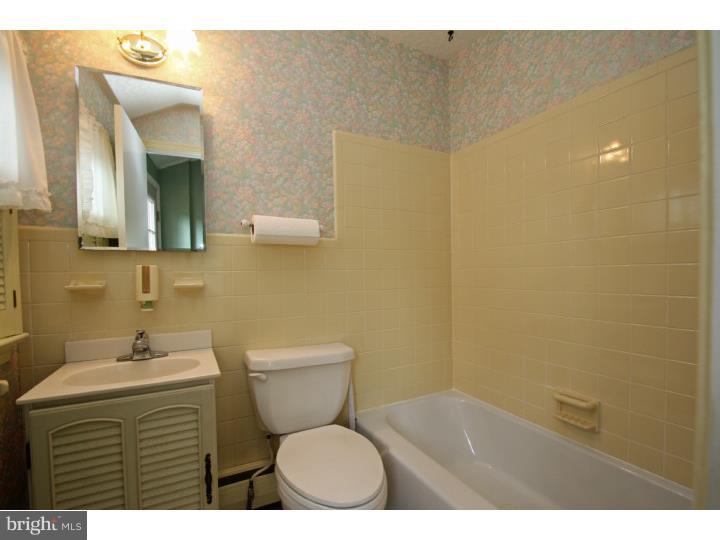 449 Davis Road Chester Springs, PA 19425 - Photo 13 of 25 Bathroom