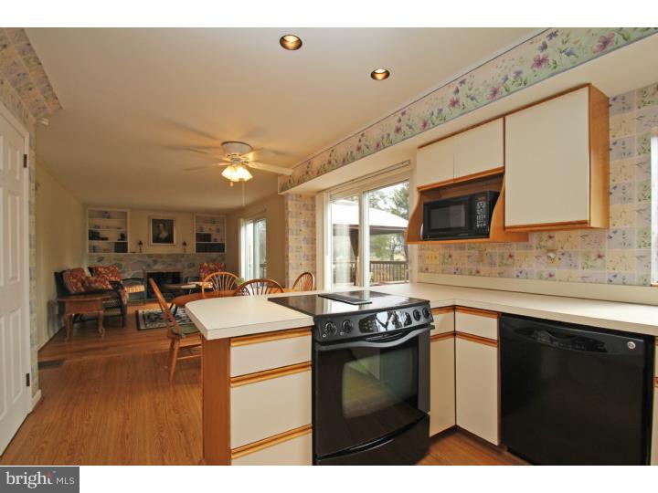 449 Davis Road Chester Springs, PA 19425 - Photo 10 of 25 Kitchen