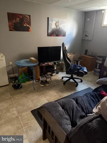 $229,000 | 80 Diller Avenue, Unit 9, New Holland, PA 17557