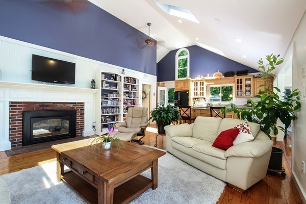 155 Hooppole Road Mashpee, MA 02649 - Photo 4 of 30 Gallery Image 4