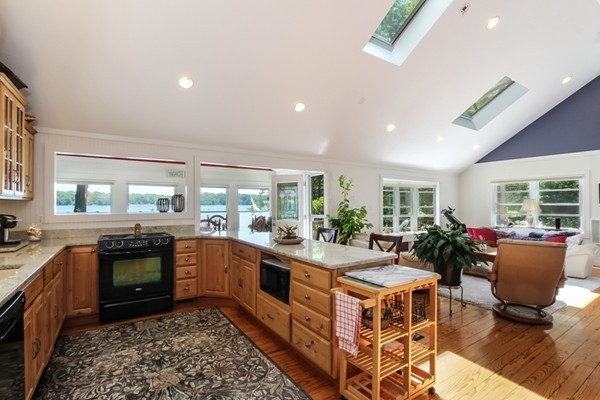 155 Hooppole Road Mashpee, MA 02649 - Photo 8 of 30 Gallery Image 8