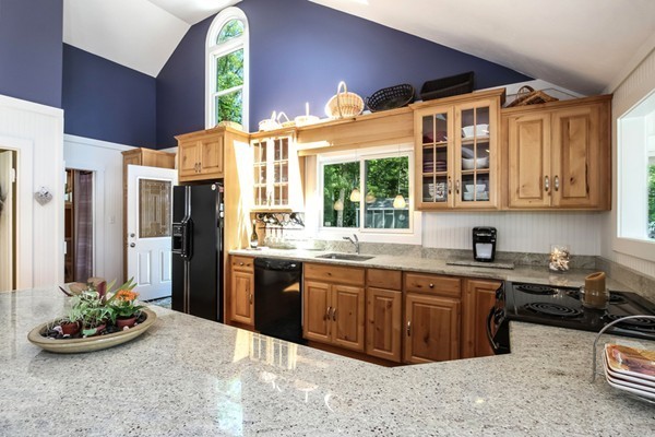 155 Hooppole Road Mashpee, MA 02649 - Photo 10 of 30 Gallery Image 10