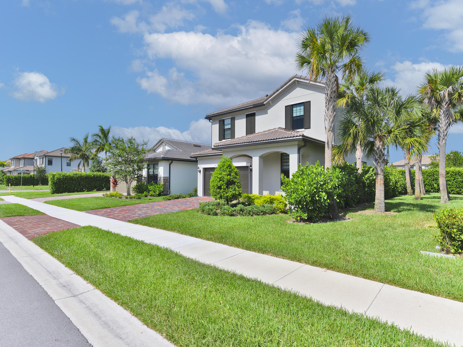 4814 Chantilly Road Lake Worth, FL 33467 - Photo 5 of 45 5-5