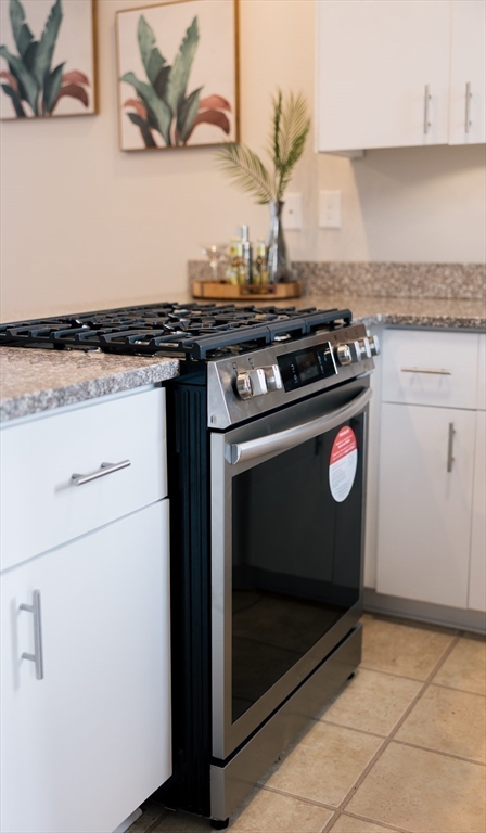 31 Washburn Avenue, Unit 3 Cambridge, MA 02140 - Photo 11 of 26