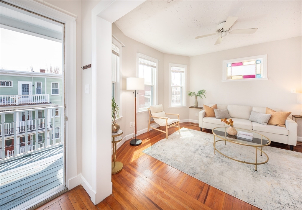 31 Washburn Avenue, Unit 3 Cambridge, MA 02140 - Photo 5 of 26
