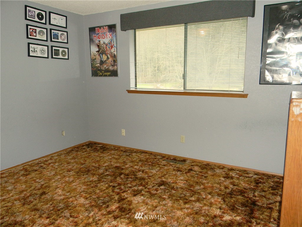 15669 Levin Road Northwest Poulsbo, WA 98370 - Photo 11 of 18 Gallery Image 11
