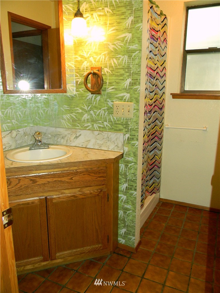 15669 Levin Road Northwest Poulsbo, WA 98370 - Photo 14 of 18 Gallery Image 14