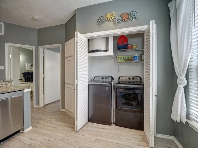 $237,000 | 14721 Whitecap Boulevard, Unit 254, Corpus Christi, TX 78418