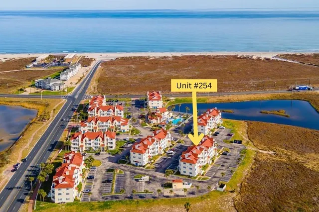 $237,000 | 14721 Whitecap Boulevard, Unit 254, Corpus Christi, TX 78418