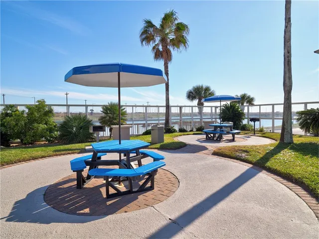 $237,000 | 14721 Whitecap Boulevard, Unit 254, Corpus Christi, TX 78418