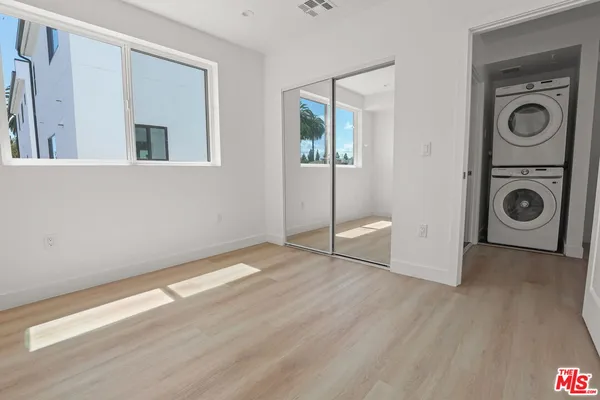 $3,391 | 1261 Browning Boulevard, Los Angeles, CA 90037