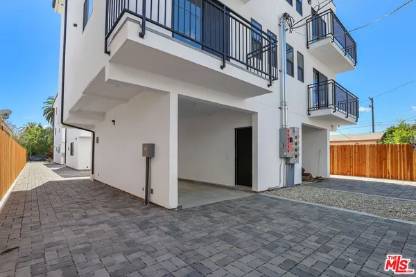$3,391 | 1261 Browning Boulevard, Los Angeles, CA 90037