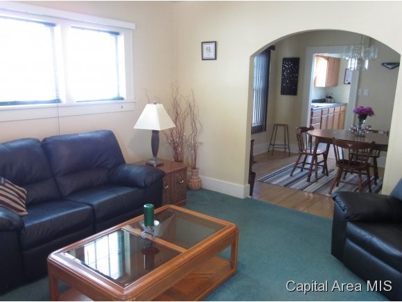 2412 South 6th Street Springfield, IL 62703 - Photo 4 of 14
