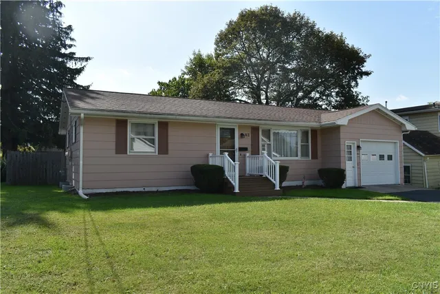 $171,500 | 82 Bradford Street, Auburn, NY 13021