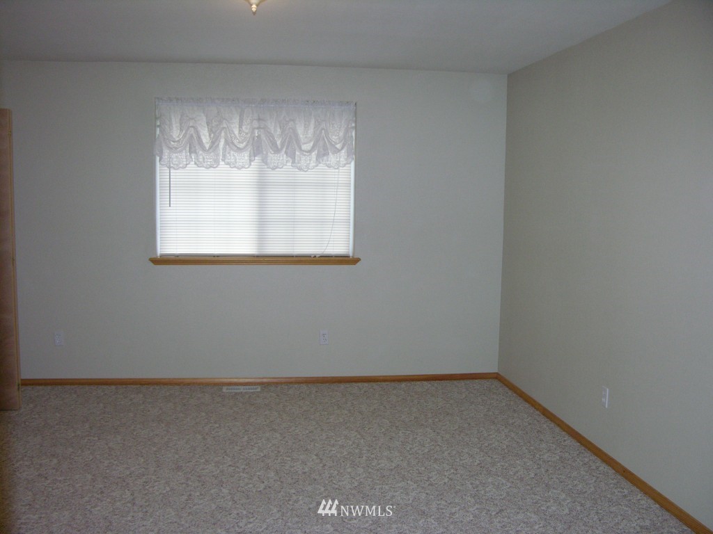 2910 Equus Ridge Lane Southwest Tenino, WA 98589 - Photo 11 of 17 Gallery Image 11