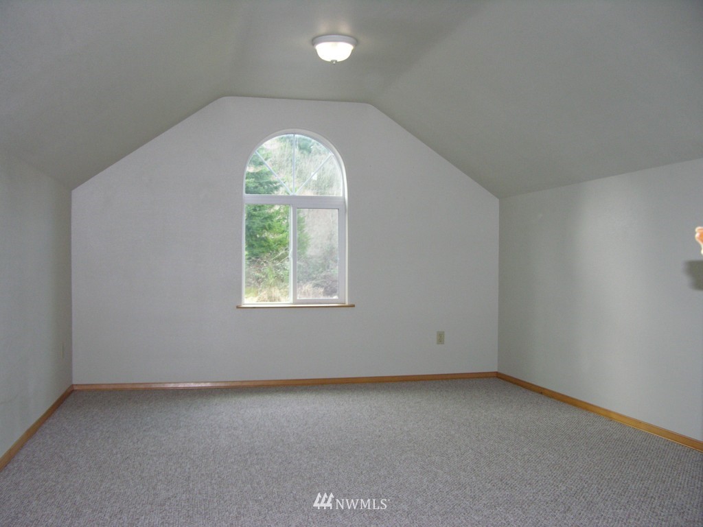 2910 Equus Ridge Lane Southwest Tenino, WA 98589 - Photo 12 of 17 Gallery Image 12