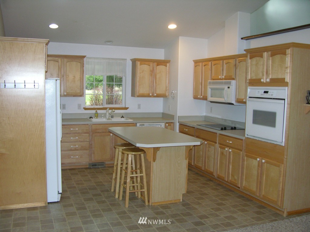 2910 Equus Ridge Lane Southwest Tenino, WA 98589 - Photo 6 of 17 Gallery Image 6