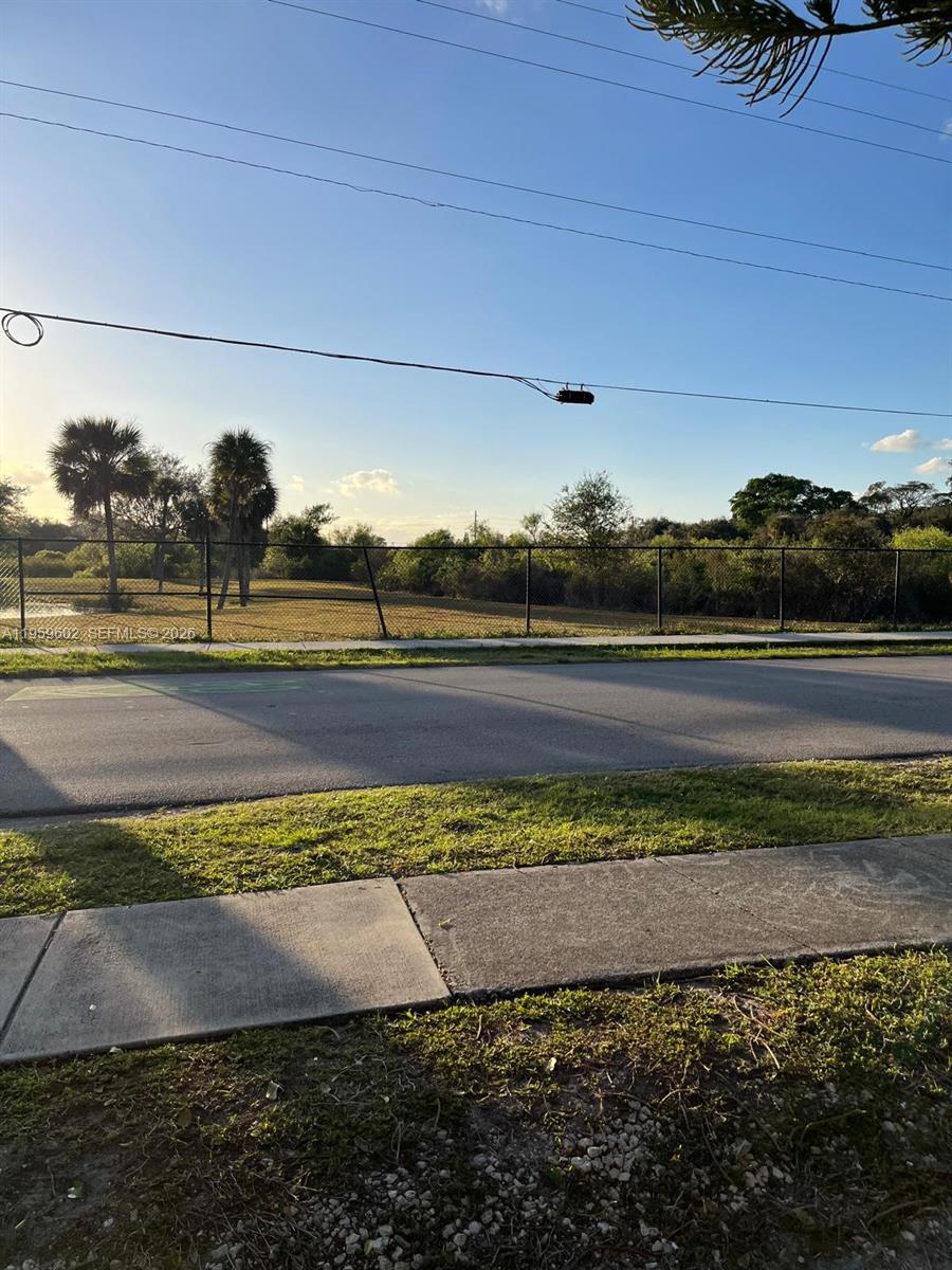 3721 Southwest 62nd Avenue, Unit AB Miramar, FL 33023 - Photo 14 of 16