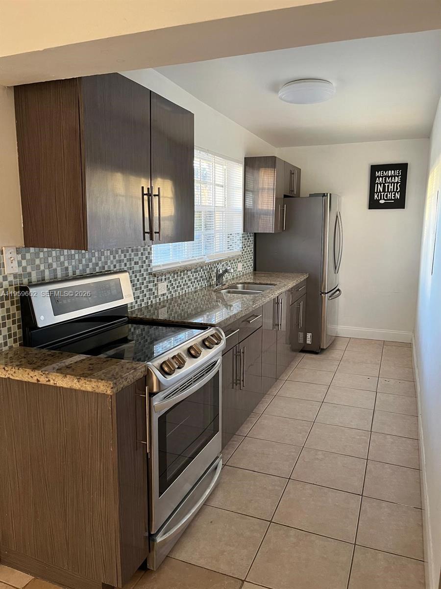 3721 Southwest 62nd Avenue, Unit AB Miramar, FL 33023 - Photo 16 of 16