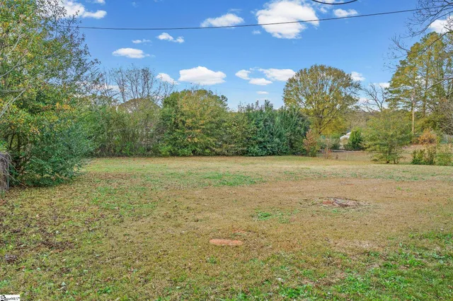 $229,900 | 304 Fleming Drive, Anderson, SC 29621